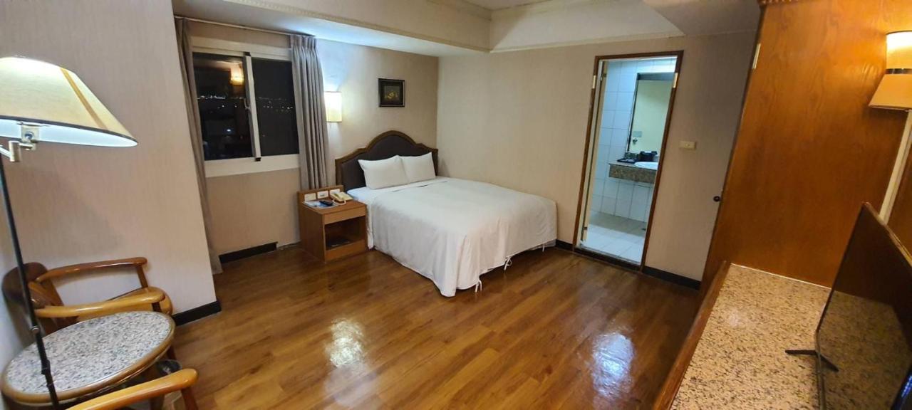Tapeng Bay Holiday Hotel Donggang Εξωτερικό φωτογραφία
