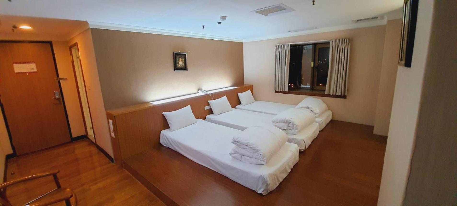 Tapeng Bay Holiday Hotel Donggang Εξωτερικό φωτογραφία