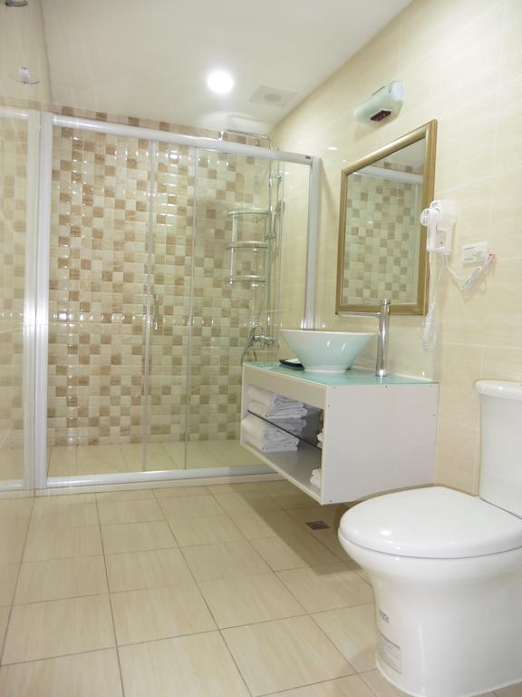 Tapeng Bay Holiday Hotel Donggang Εξωτερικό φωτογραφία
